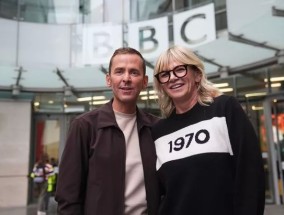 斯科特·米尔斯（Scott Mills）说，佐伊·鲍尔（Zoe Ball）在20年前帮了他的忙