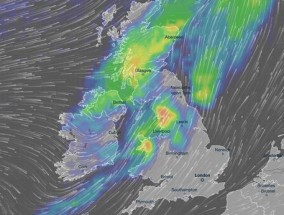 英国天气:冰岛雨墙将给英国带来“34天暴雨”的准确时间